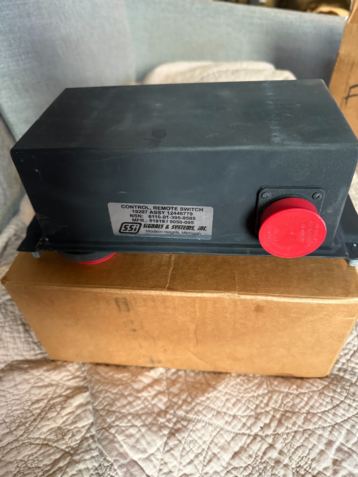 NEW SSI Technology 9050-096 Remote Switching Control Module HMWV 24V 12469158-1