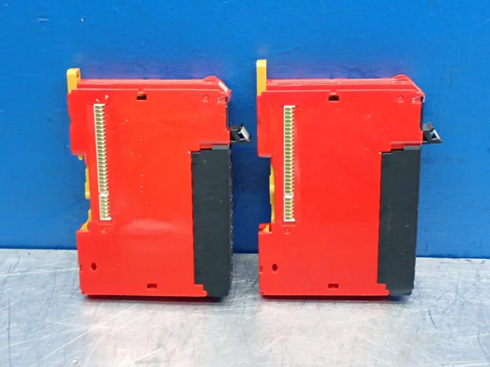 OMRON NX-SOD400 SAFETY CONTROL UNIT, 2PCS 12250980398