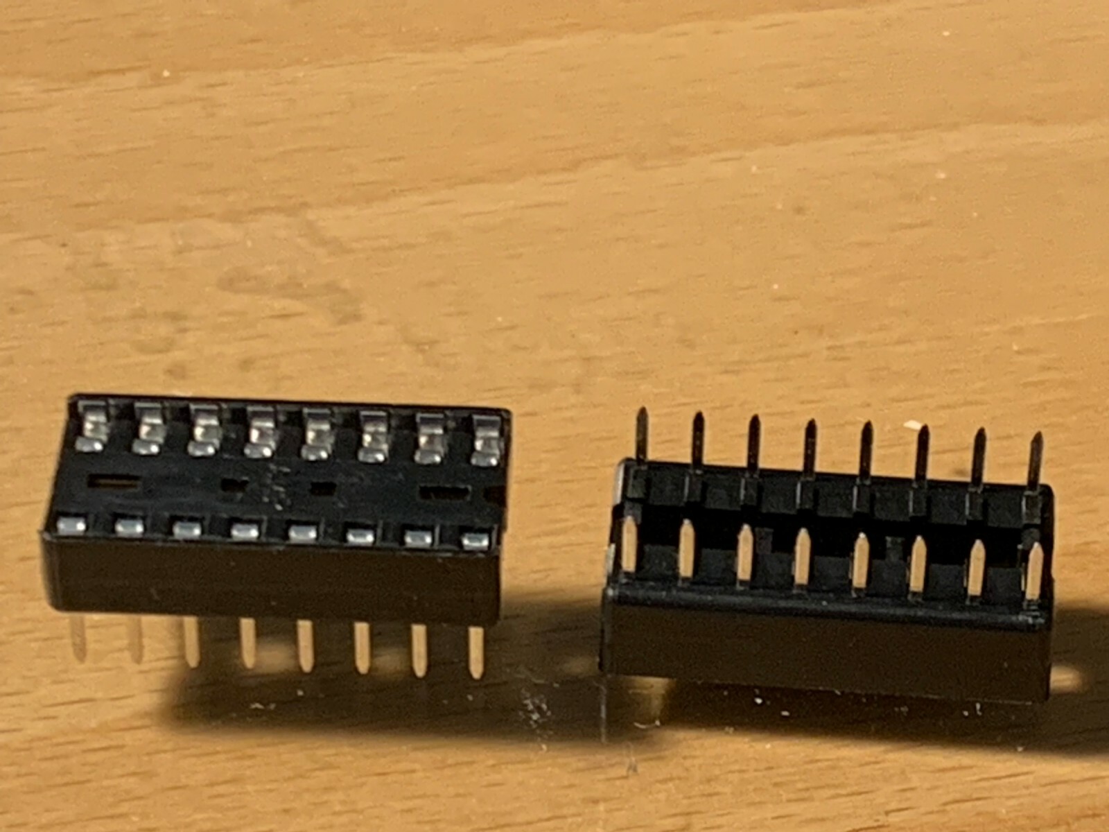 16-Pin DIP IC Socket Adaptor Solder Type Retention Contact .