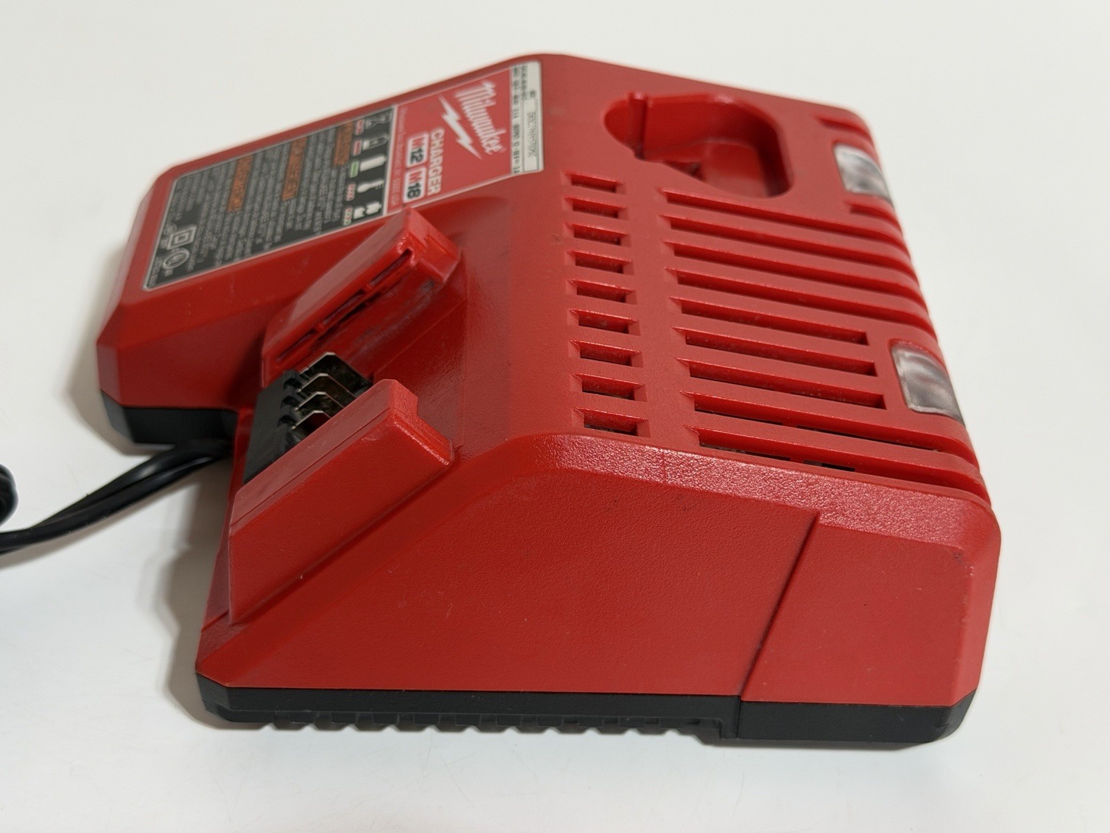 Milwaukee Genuine M18 M12 volt Lithium Charger 48-59-1812