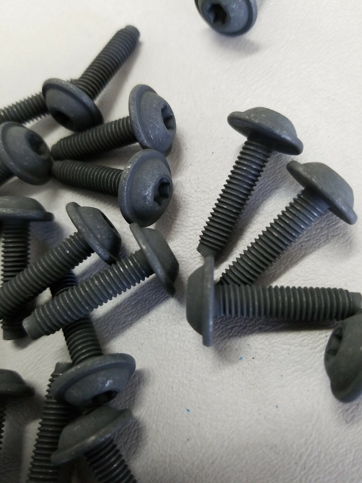(25) M6-1.00 x 25mm Button Screw , torx, Dog Point. T30
