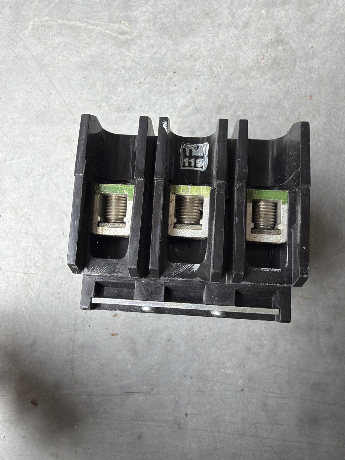 Eaton GHB3035 35A 3 Poles Circuit Breaker – Black