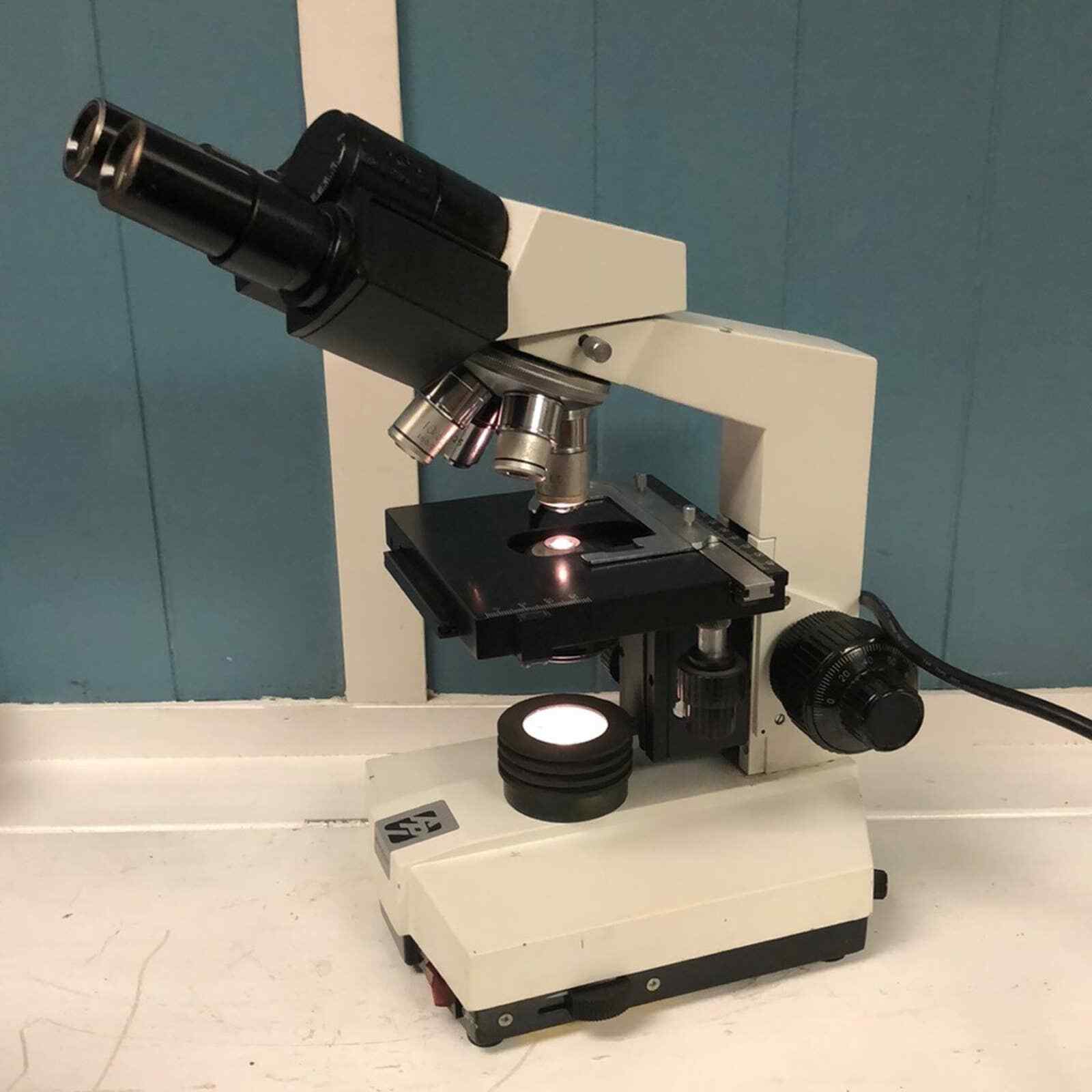 Amerel API MicroGold MICROSCOPE 4X 10X 40X & 100x OBJECTIVES professional