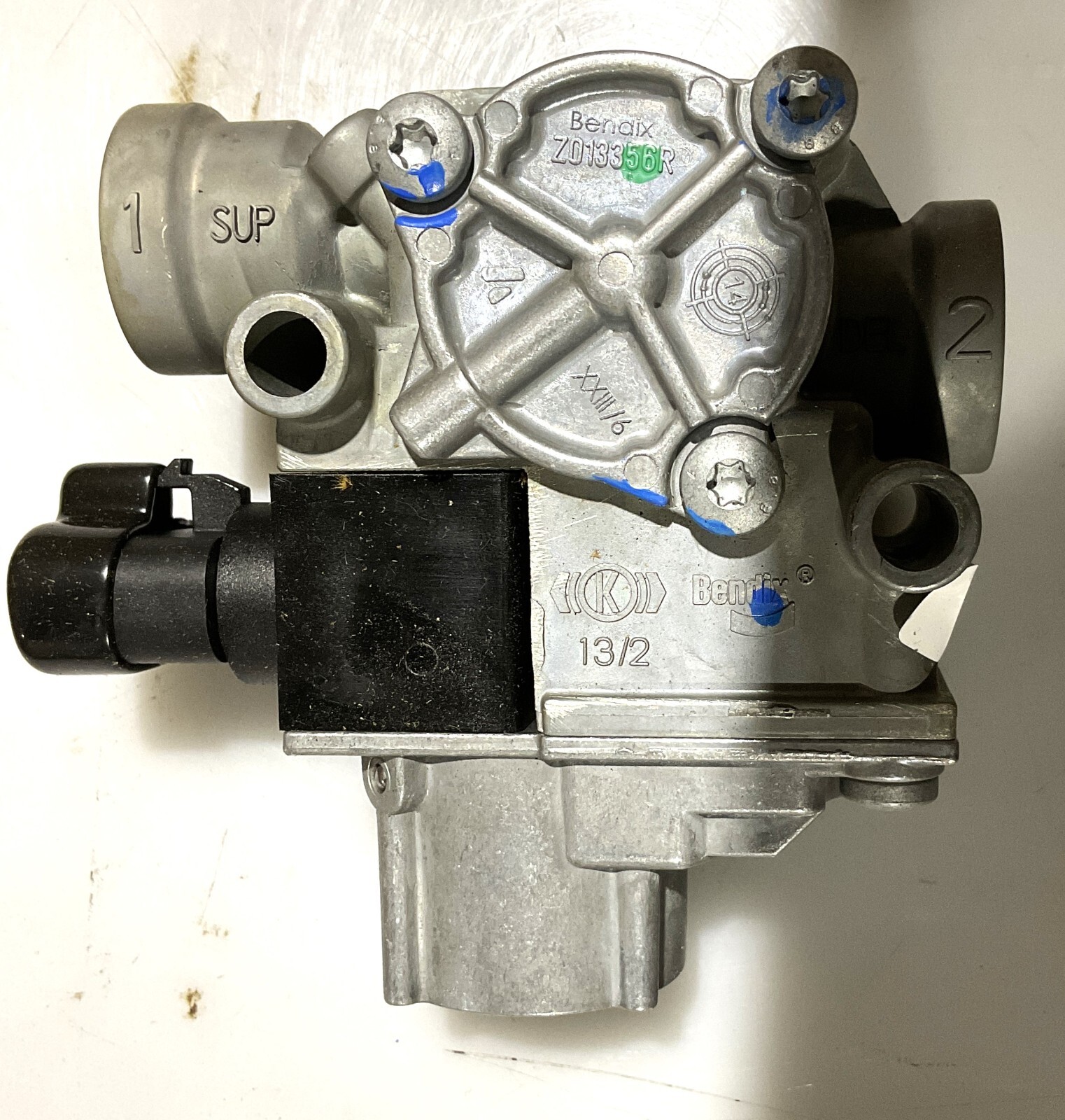 GENUINE NEW BENDIX BRAKE VALVE 801585 5013318 K0209T M-32