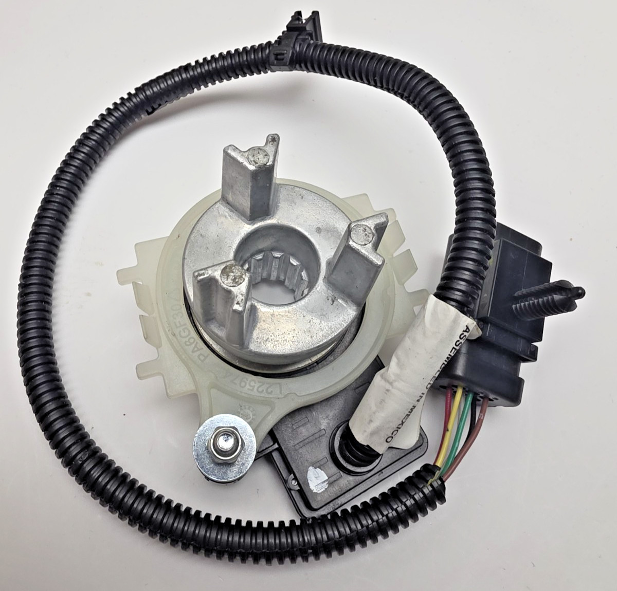 RE305619 John Deere Steering Sensor for 6M-1654, 6R110 Plus L217912, NEW