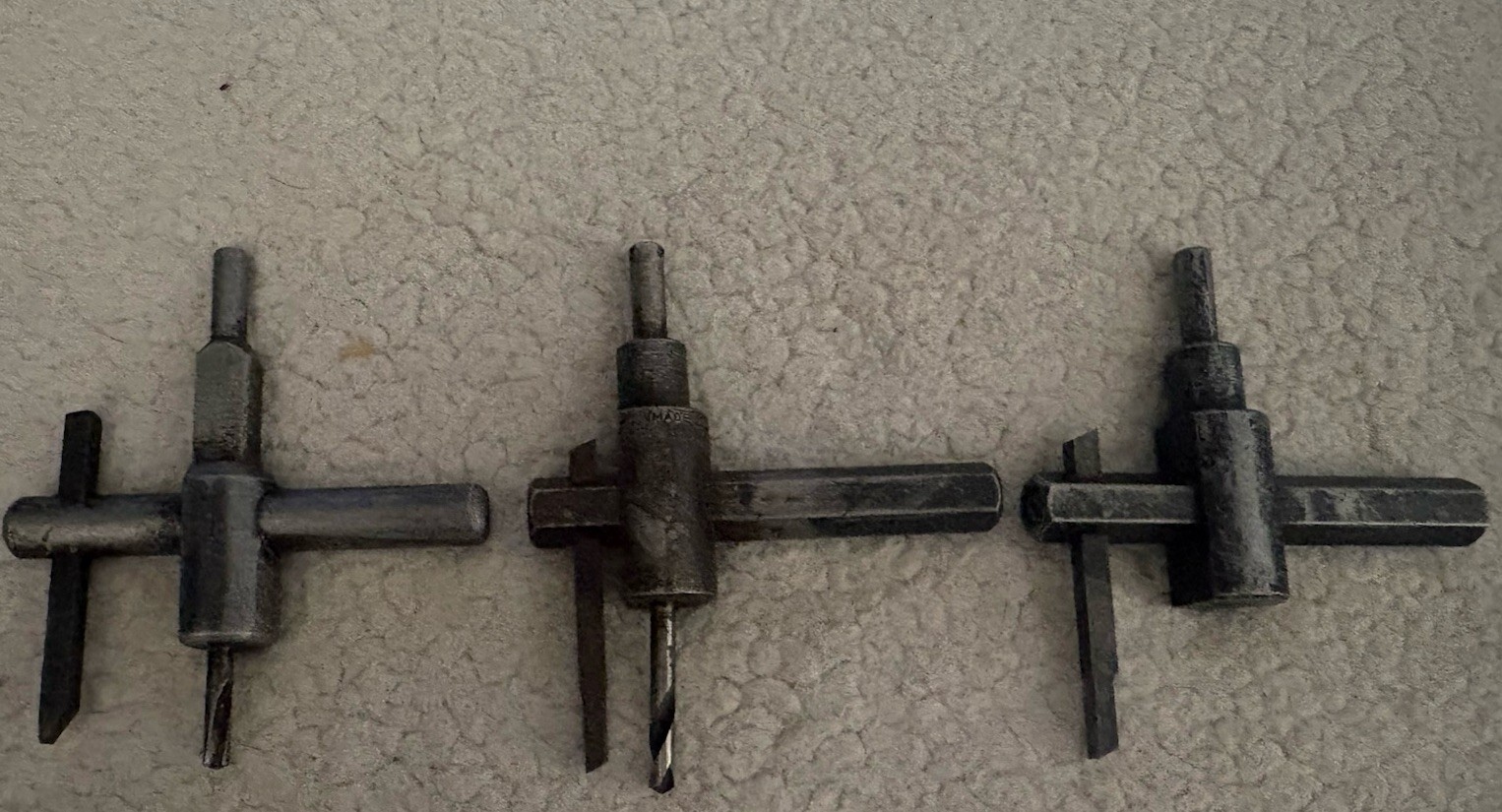 Vintage Circle Hole Cutters,Adjustable, Drill & Carbide Cutters,3 PACK,NICE