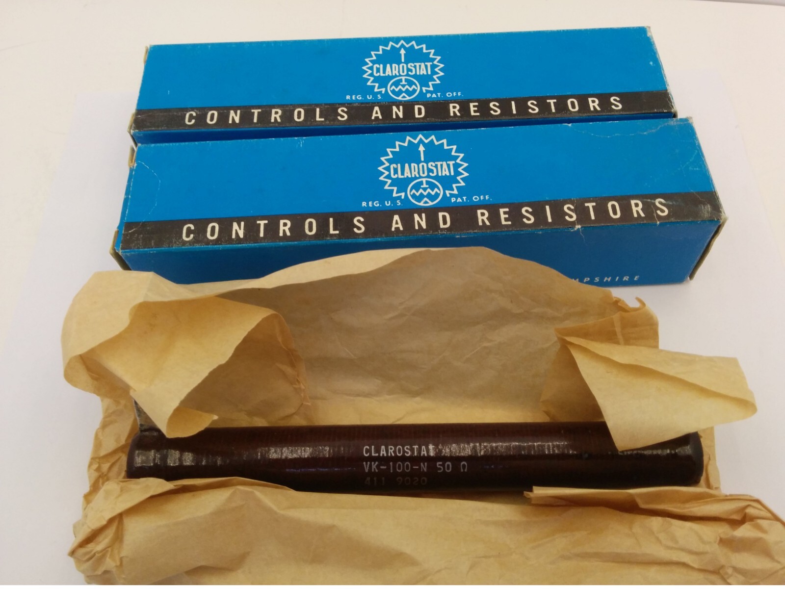 CLAROSTAT VK-100-N 50 OHMS CERAMIC RESISTOR, 411 9020 (LOT OF 2) NIB
