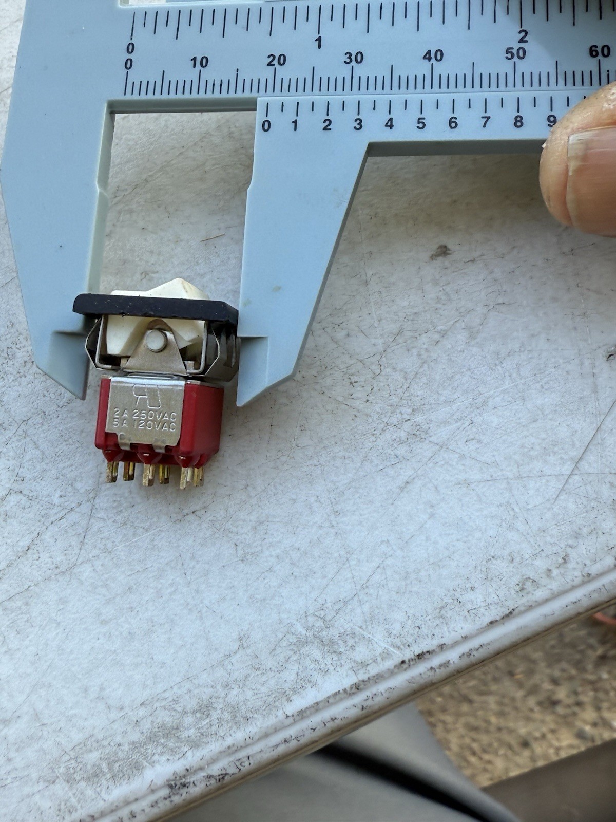 C&K Rocker Switch ON/ON (5pcs)