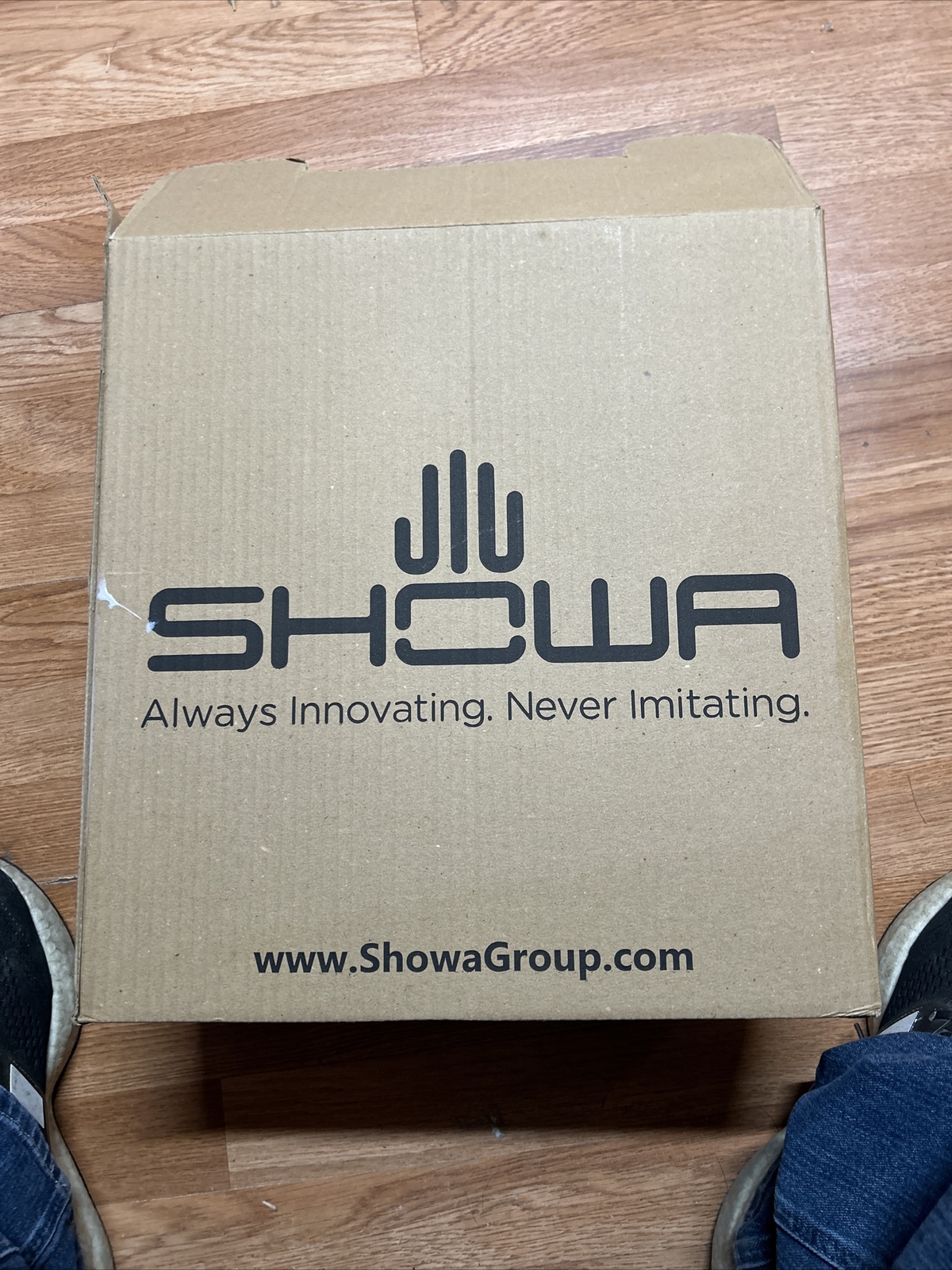 Showa 6784-10/L 14″ Chemical Resistant Gloves, Neoprene, Size 10, 1PR Man. 6/23