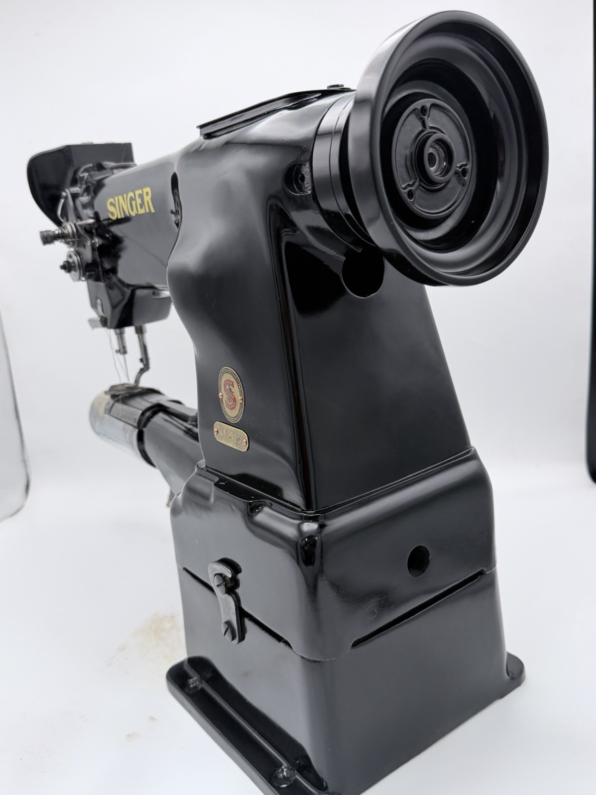 Singer 47W70 Industrial Darning Machine – Fully Refurbished