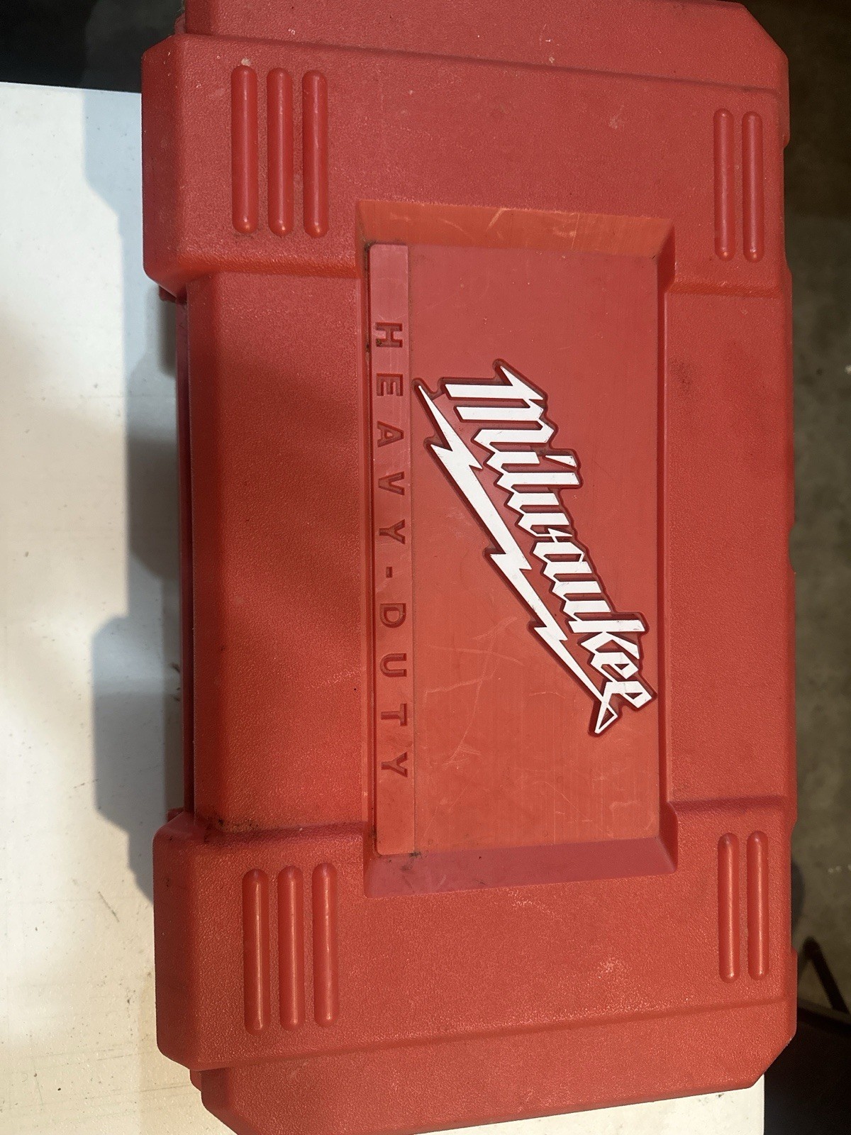 Milwaukee #1107-1 1/2″ Right Angle Drill Kit W/Hard Case 120V 7-Amp Corded Drill