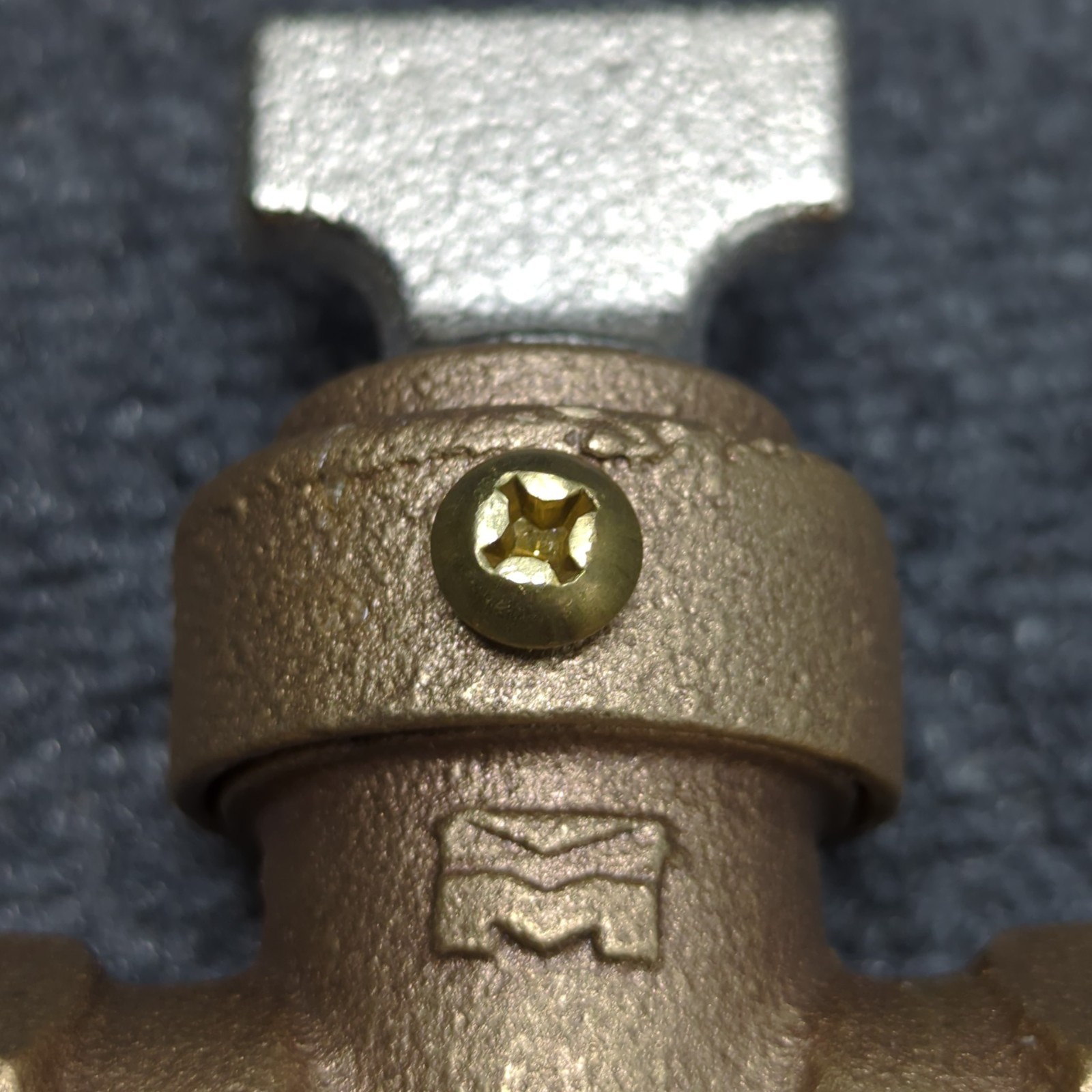 PROLINE Ground Key & Stop Valve Irrigation Shut Off 1″ FIP x 1″ FIP 105-905NL