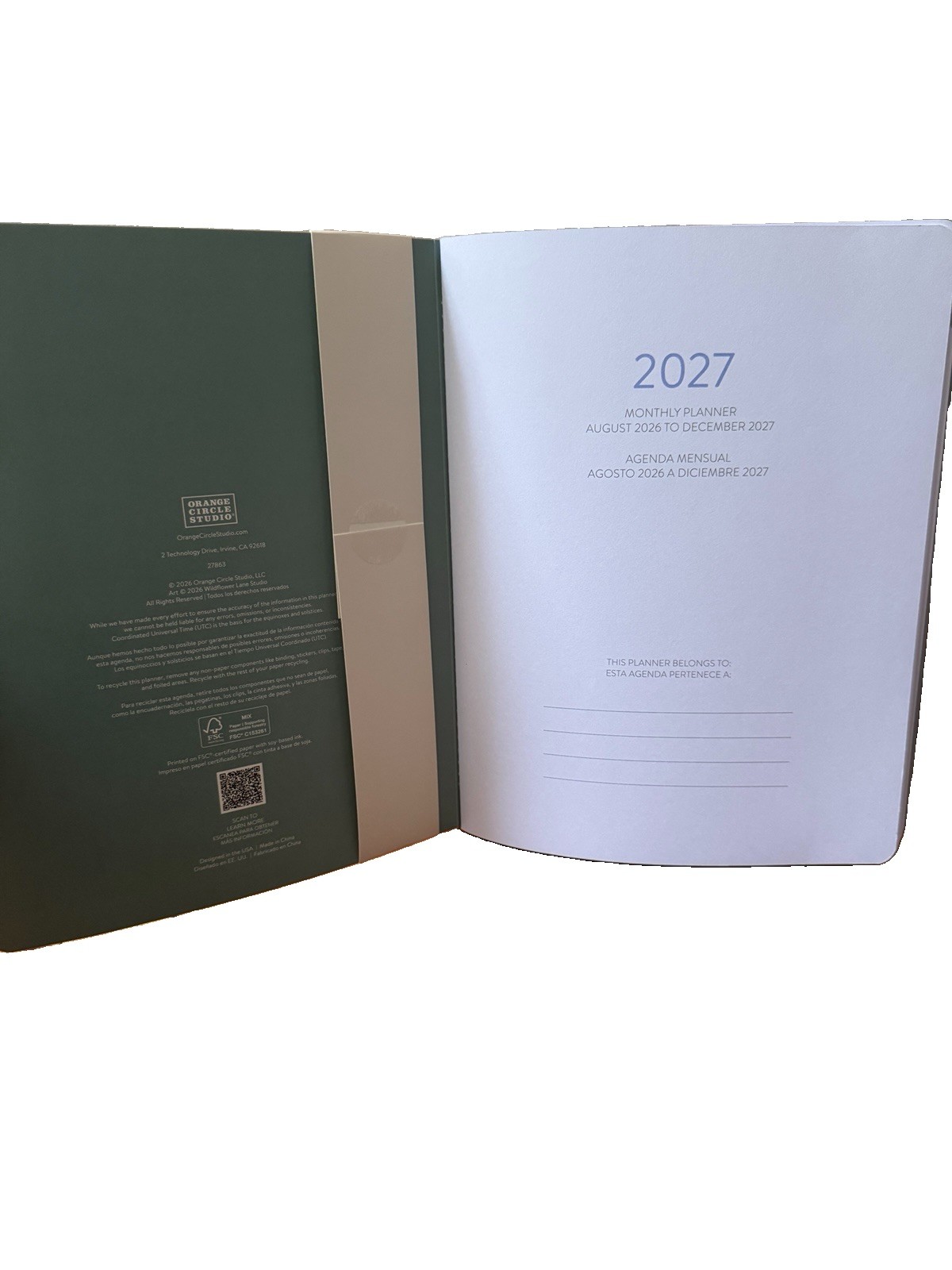2027 Monthly Planner 17 months Planner Orange Circle Studio Aug 2026- Dec 2027