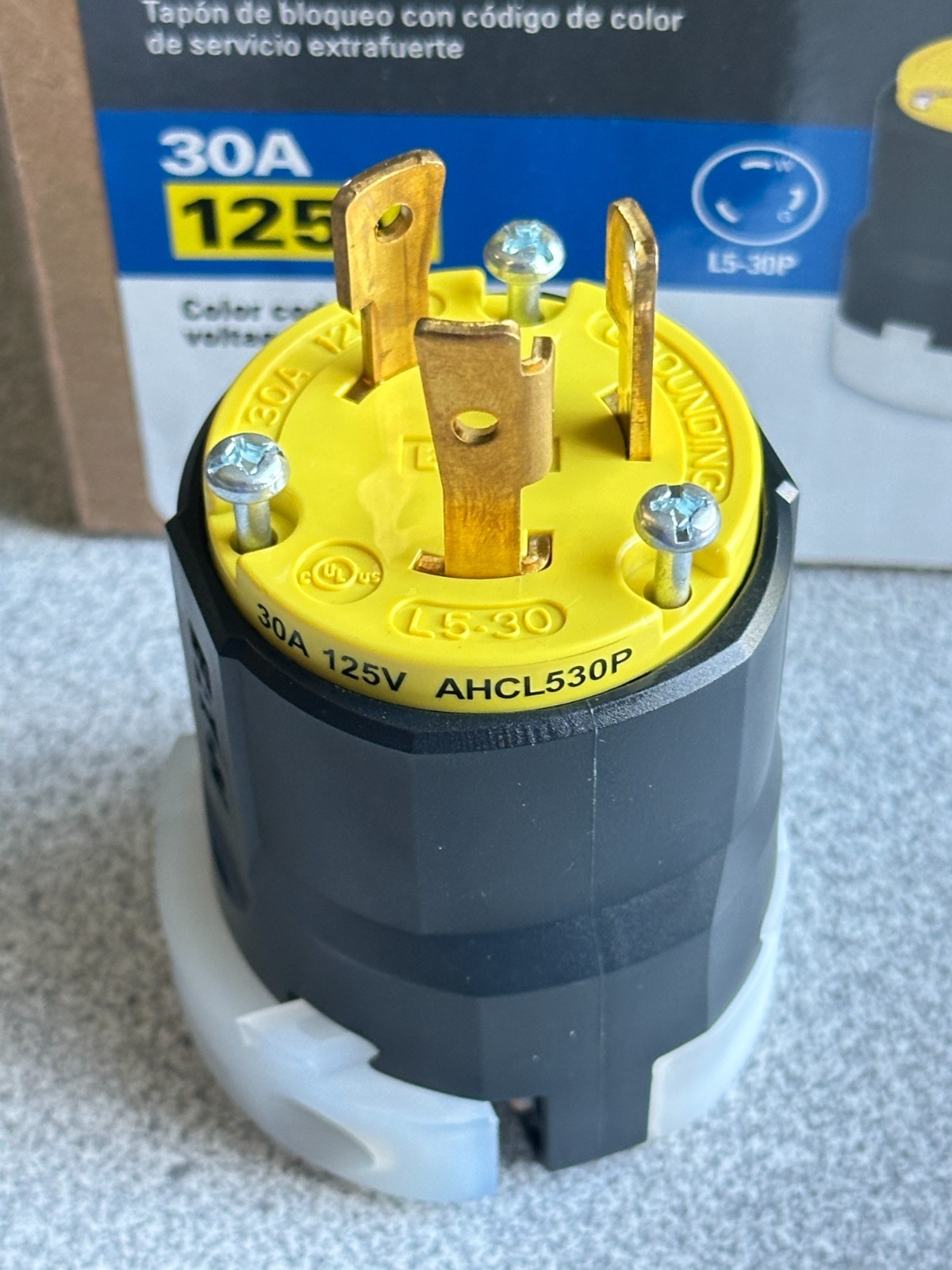 6 NEW Eaton AHCL530P Locking Plug L5-30P 30A 125V Yellow 2 Pole 3 Wire Case Lot