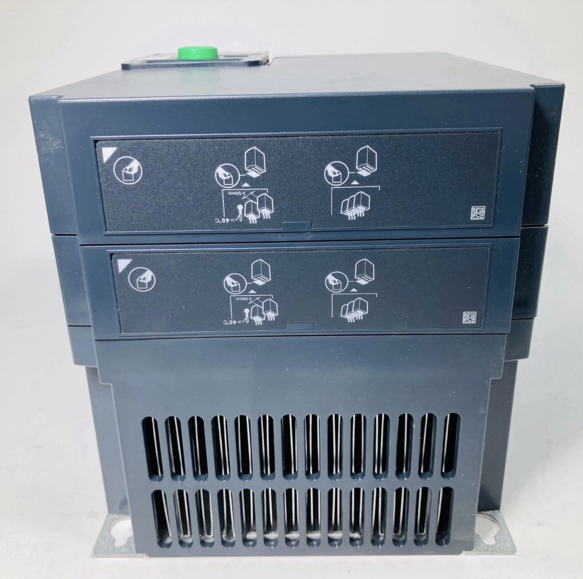 Schneider Electric ATV320D11M3C AC Speed Drive 11kW 15HP 200-240V