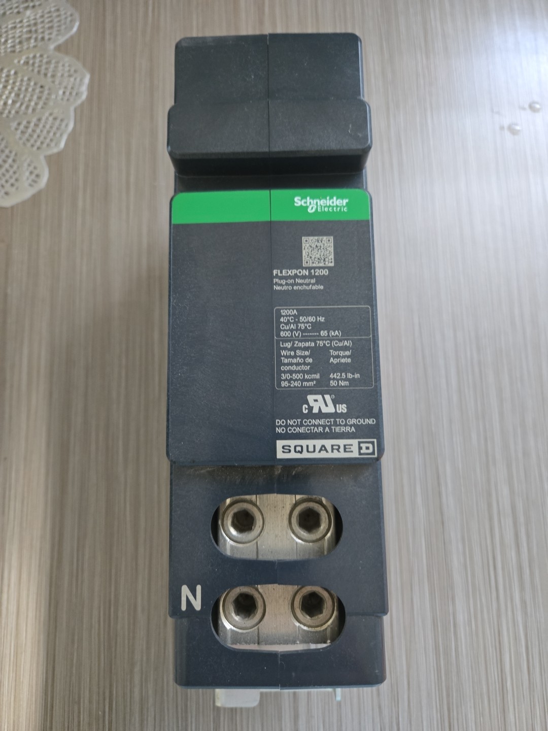 NEW FLEXPON 1200 SQUARE D SCHNEIDER ELECTRIC switchboard plug on neutral 600v