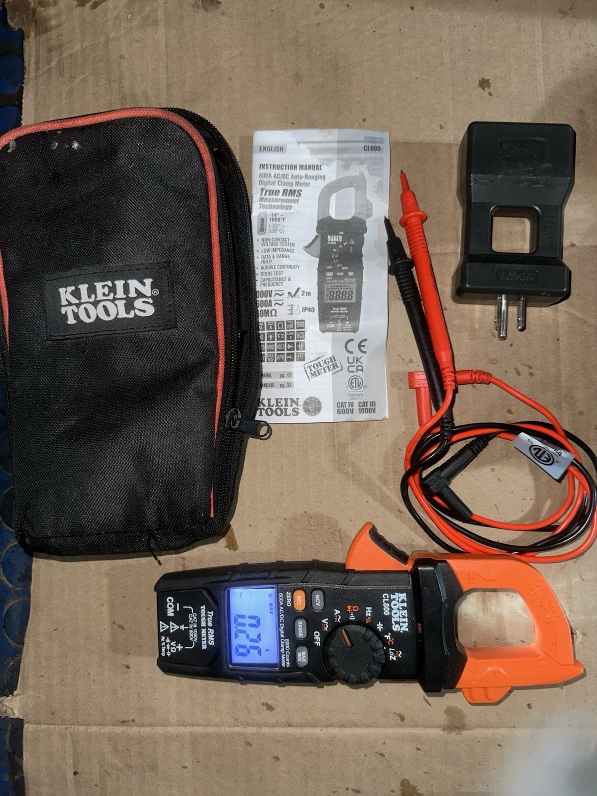 Klein Tools CL800 AC/DC True RMS Auto-Ranging Digital Clamp Meter
