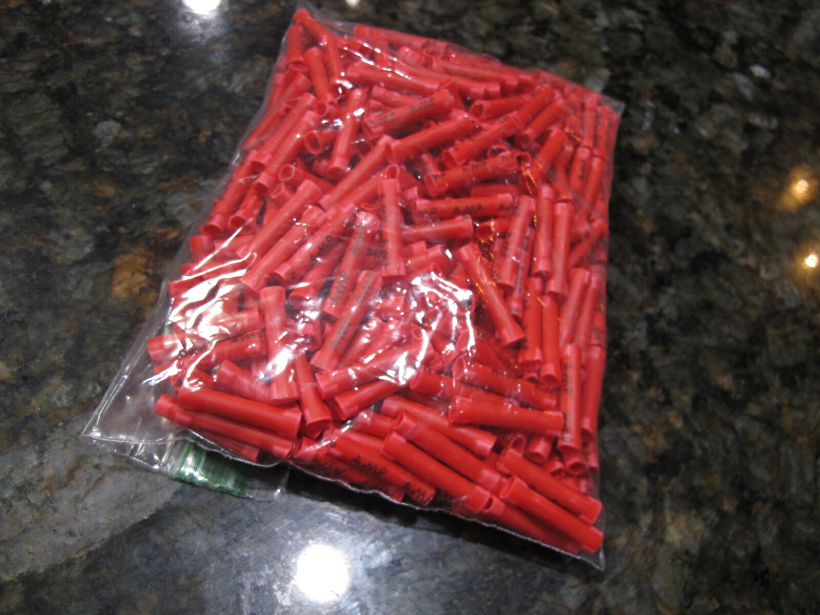 8OZ AMP Plasti-Grip Insulated ELECTRICAL TERMINALS Connectors 34203 8 OUNCES BAG