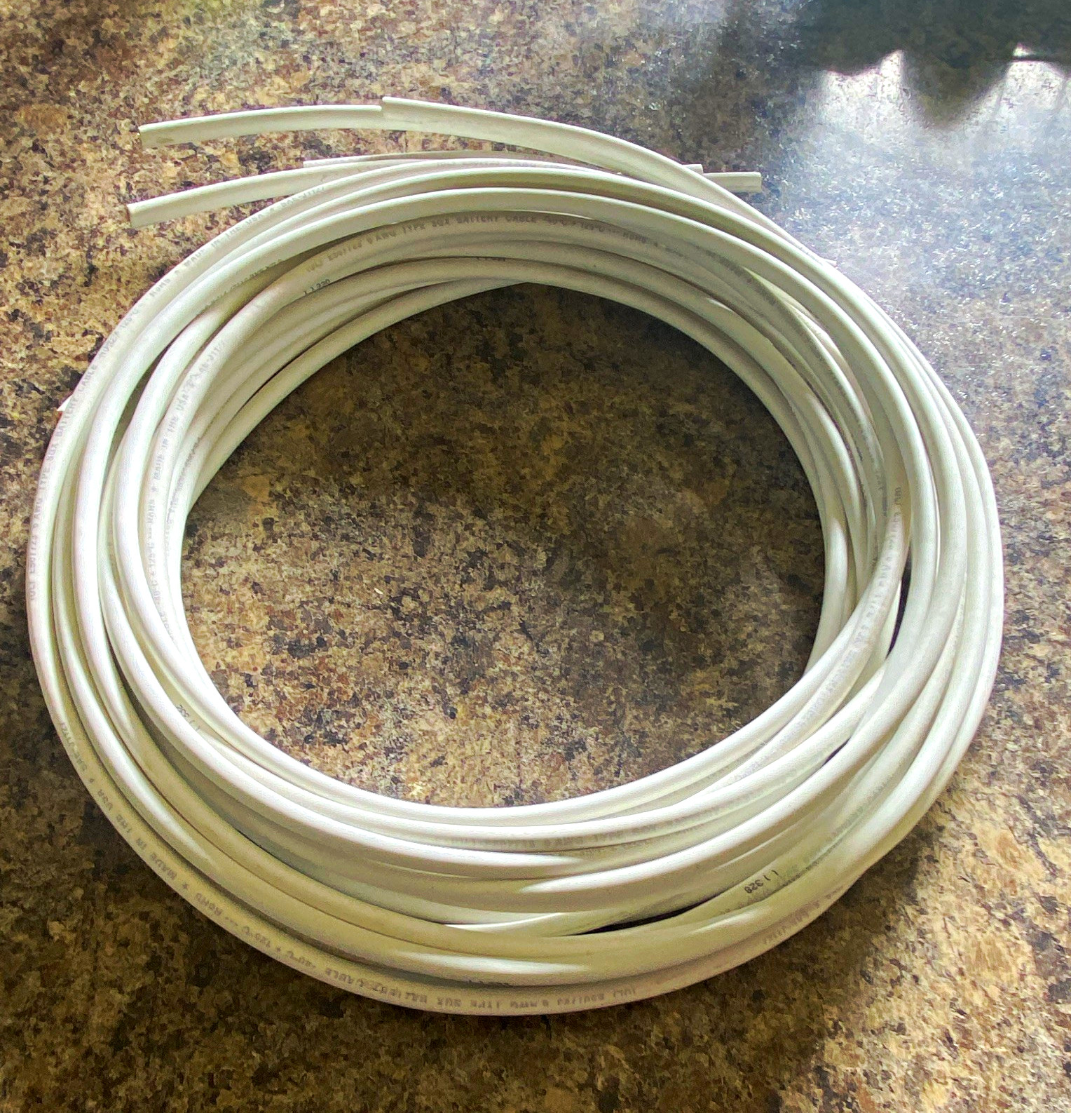 6 Gauge Cable Copper Stranded – 6 pcs. (10ft. Each) White Lot # 5
