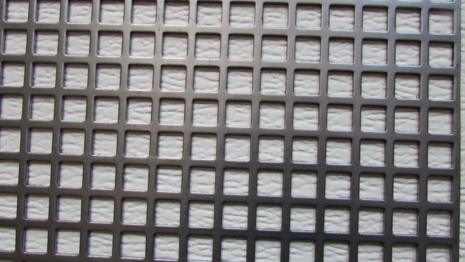 3/8 SQUARE PERFORATED METAL 16 GAUGE–PLAIN STEEL– 16-3/4″ X 18″
