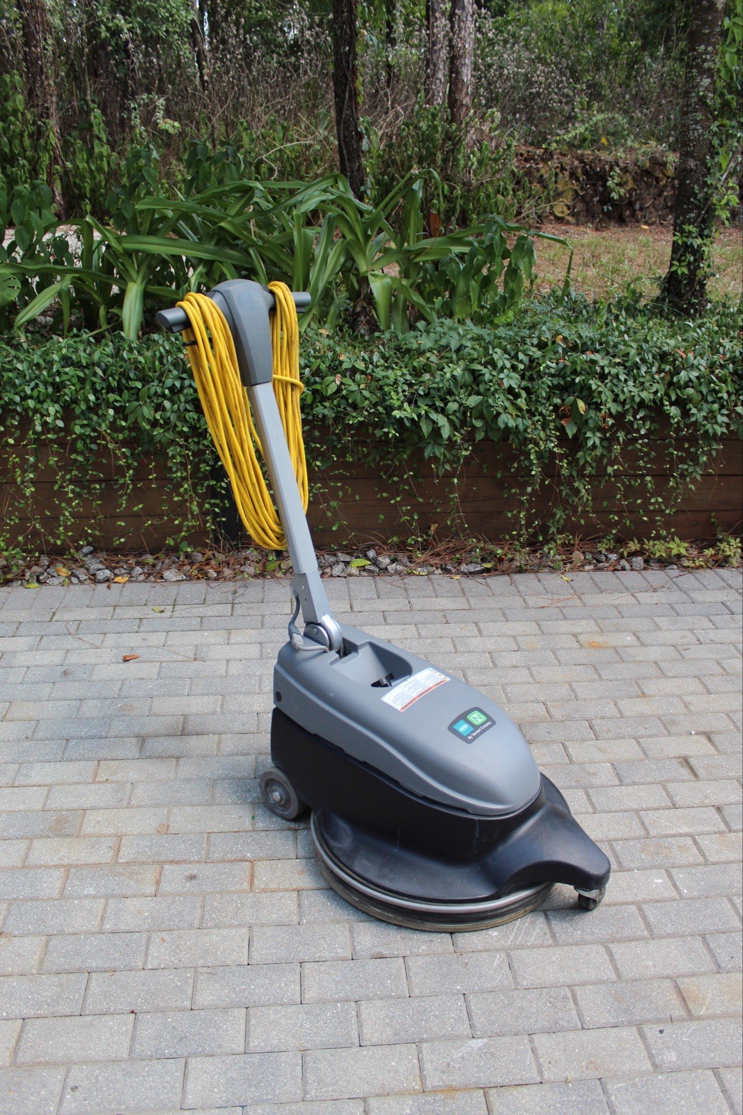 2022 Tennant BR-2000-DC Walk-Behind Electric Floor Buffer 20” (FREE SHIPPING)