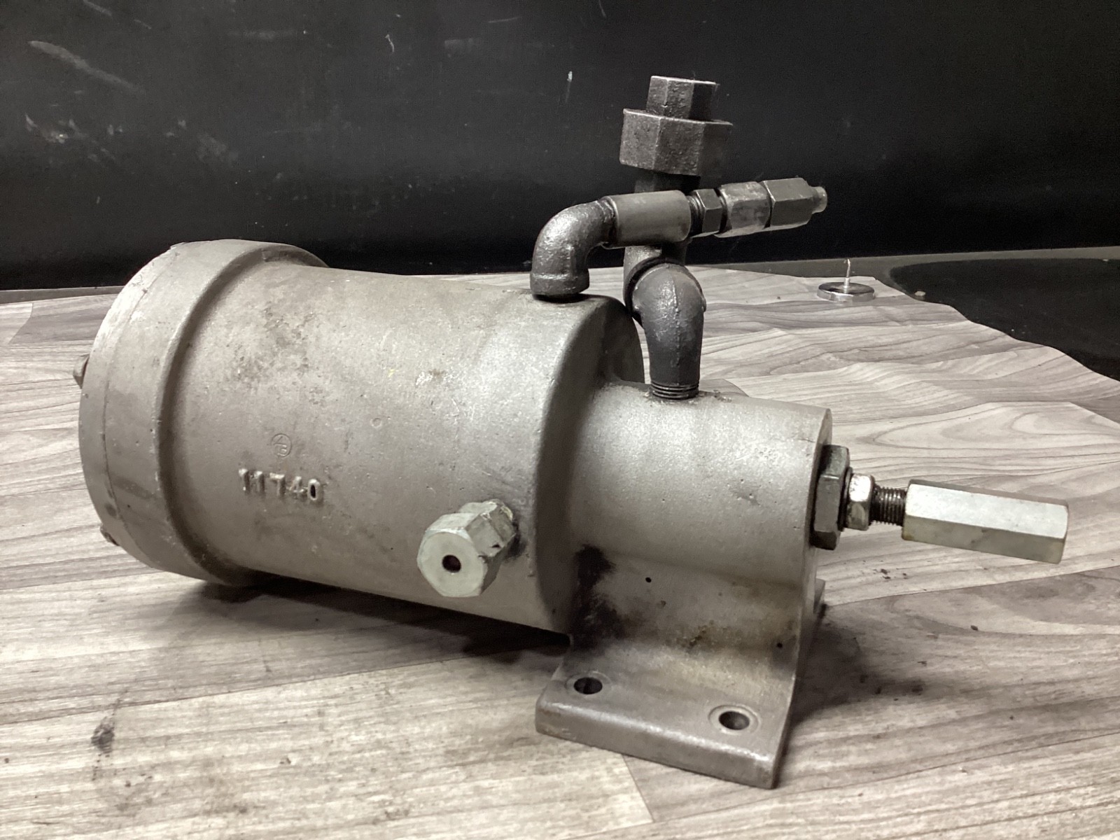 Graco Trabon MSA-100 Pneumatic Pump #119A130PR2