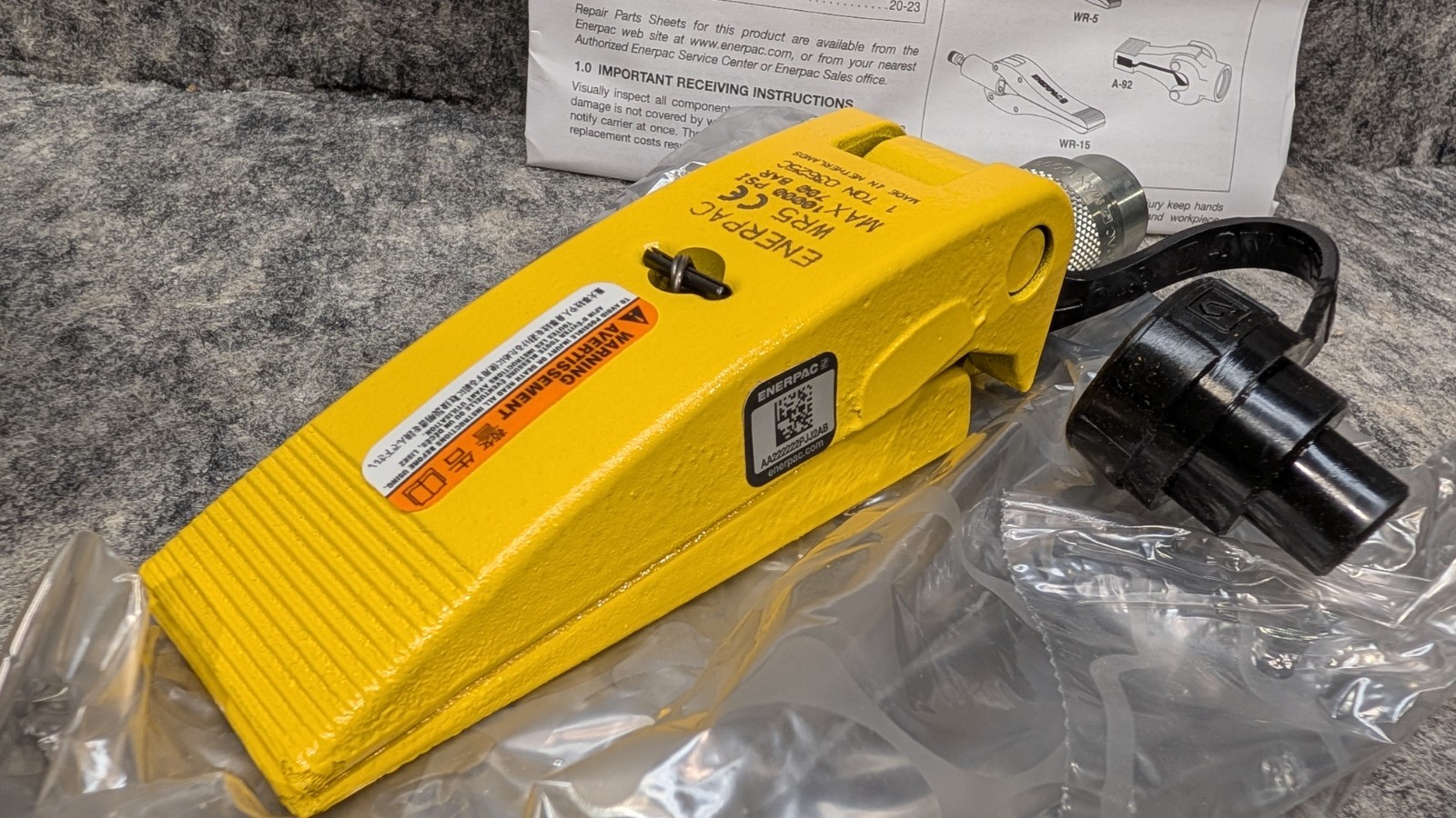Enerpac WR5 1 Ton Spread Cylinder- Hydraulic Spreader 🔥NEW🔥