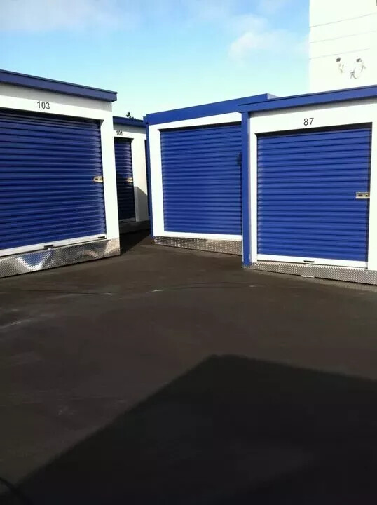 DuroSTEEL JANUS 650 Series DiRECT Self Storage Roll-up Door Hardware Included