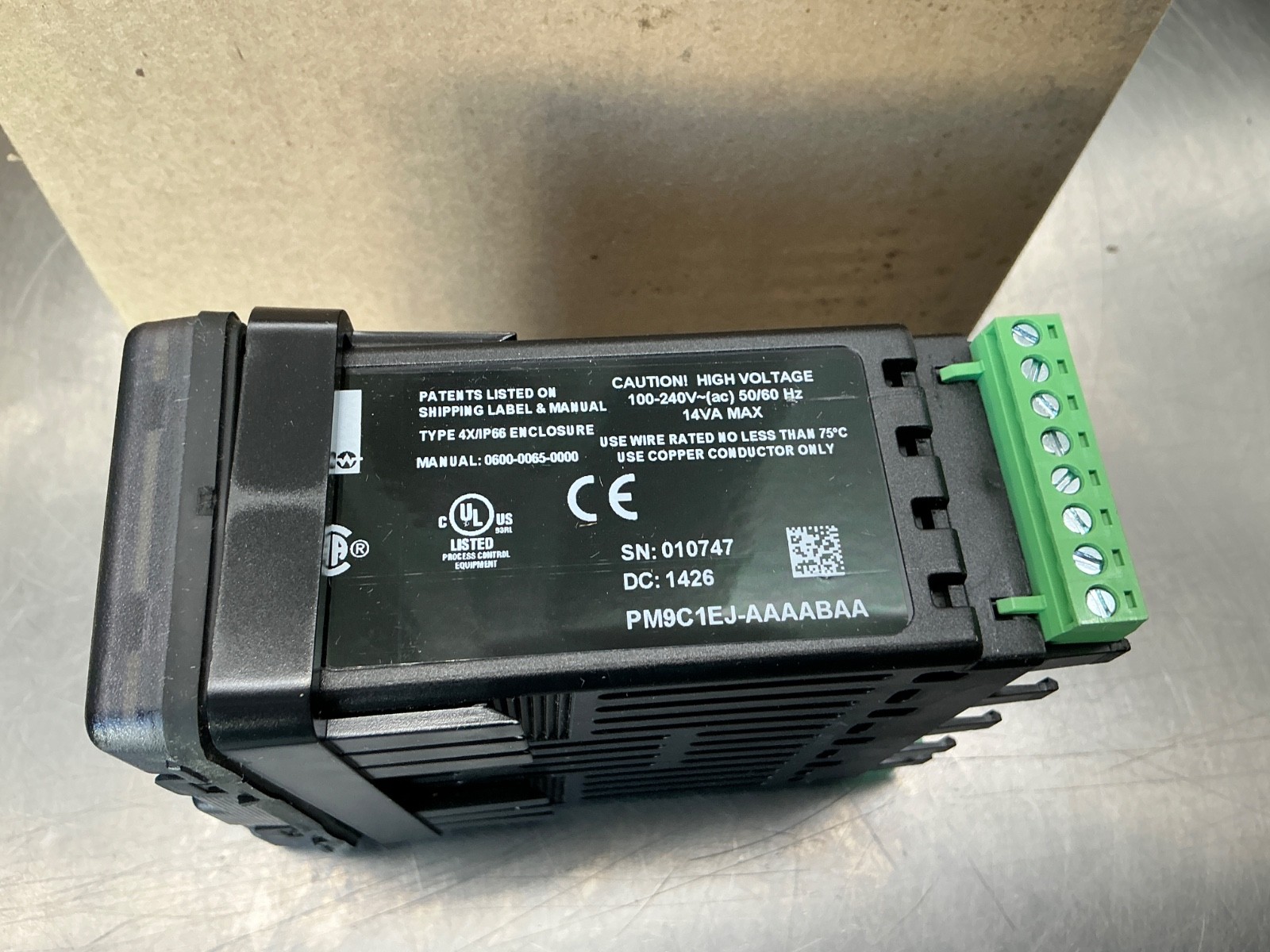 Watlow PM9C1EJ-AAAABAA EZ-ZONE® PM Panel Mount Controller