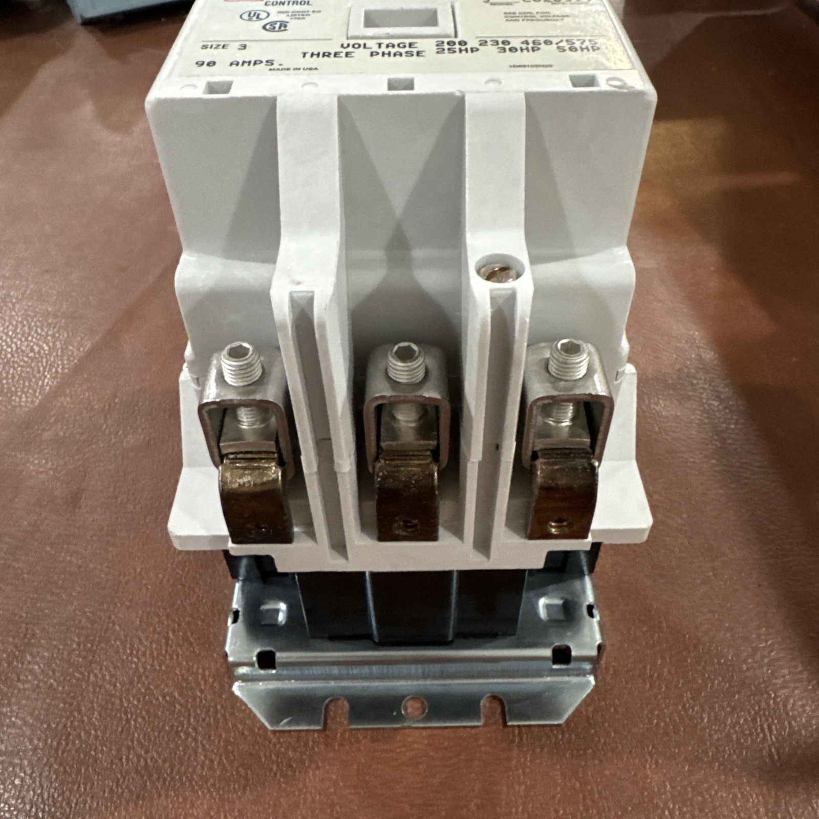 EATON CUTLER HAMMER A201K3CA 3 Pole A200 SZ 3 None Reversing Contactor 120V J