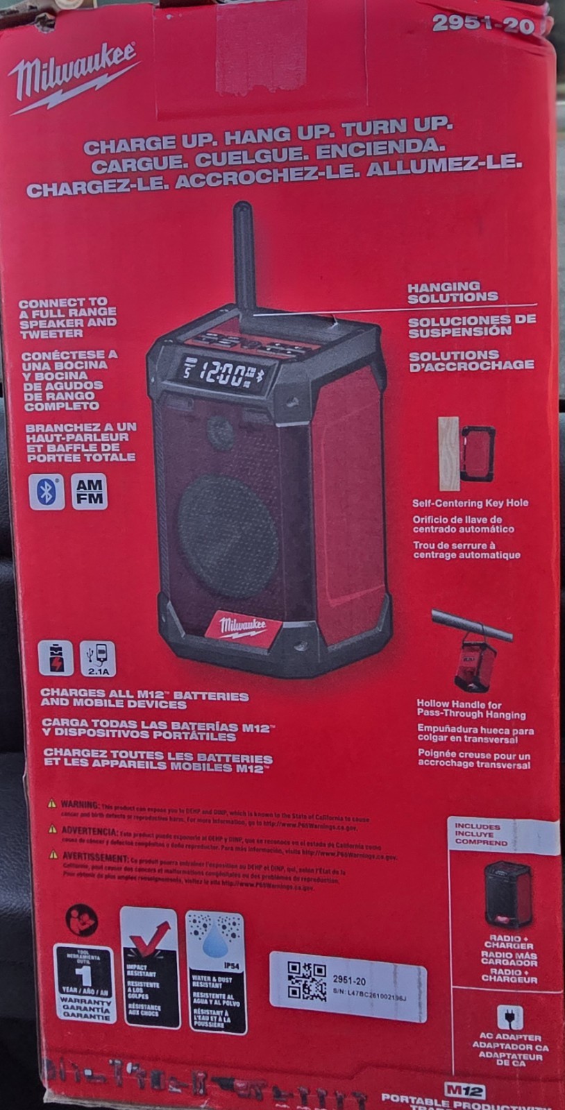 Milwaukee M12 Radio + Charger Bluetooth AM/FM Worksite Radio 2951-20
