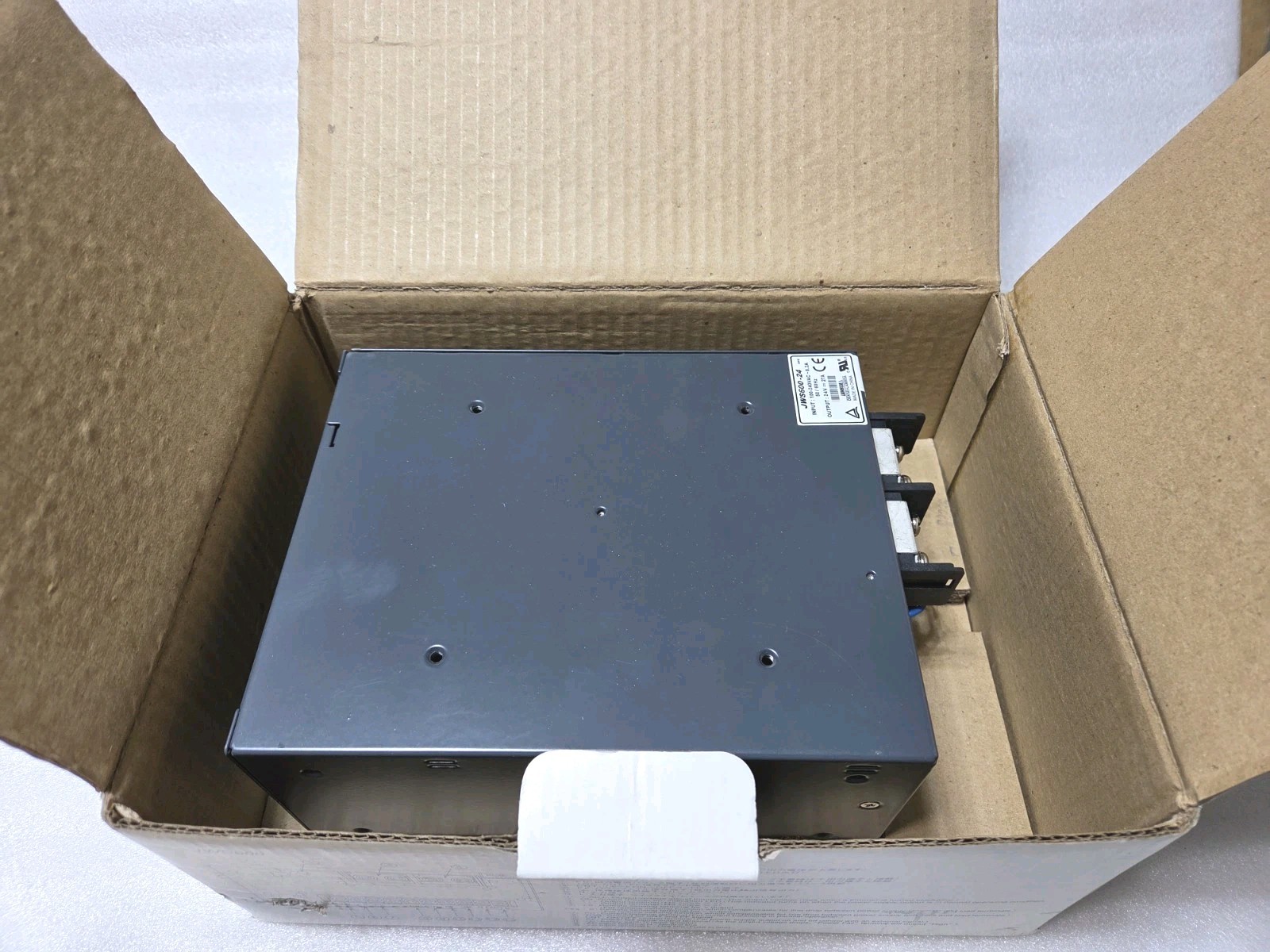 LAMBDA JWS600-24 SWITCHING POWER SUPPLY 24V NOB