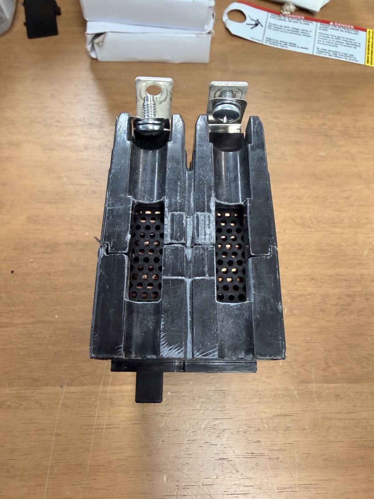 GE ABB TEY240 BOLT-ON CIRCUIT BREAKER 2POLE 40A 480/277V 14kA NEW PULL OUT
