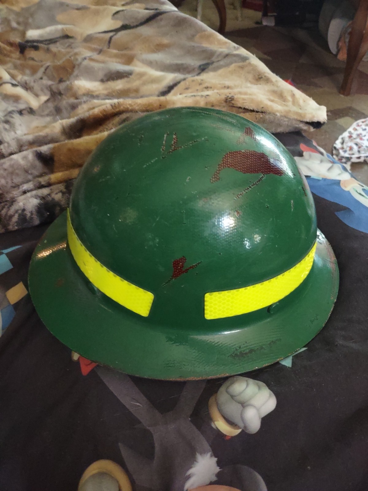 MSA Skullgard Full Brim Construction Hard Hat fiberglass safety Class G