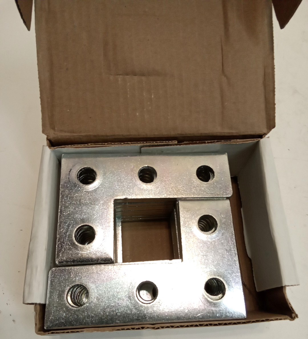 Atkore P1380A EG Unistrut 4 Hole Flat Plate L Channel/Strut Fitting Steel 20pk