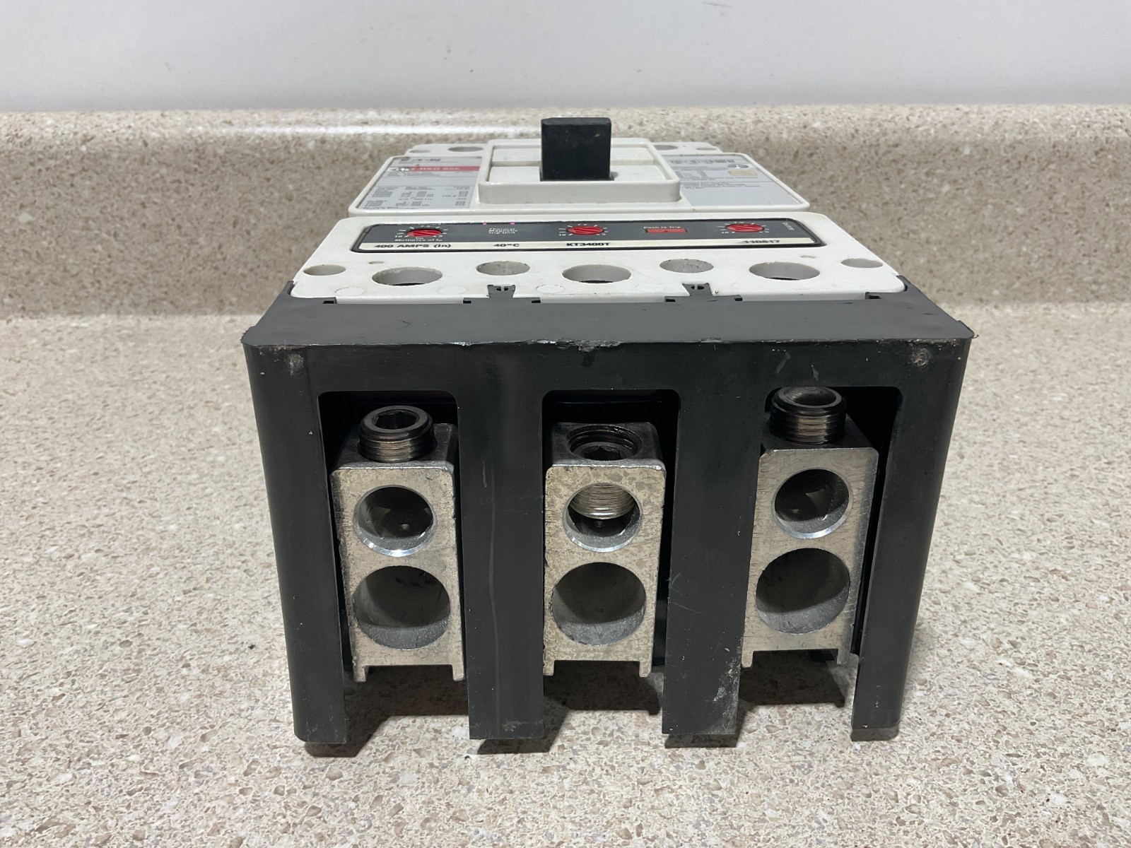 Eaton HKD3400F 400Amp w/ KT3400T Trip