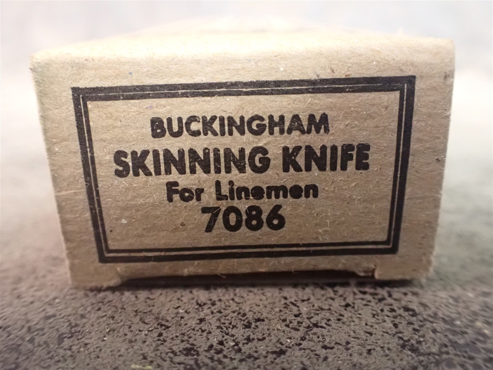 Buckingham 7086 Yellow Handle Skinning Knife For Linemen w/ Accessory Ring (M27)