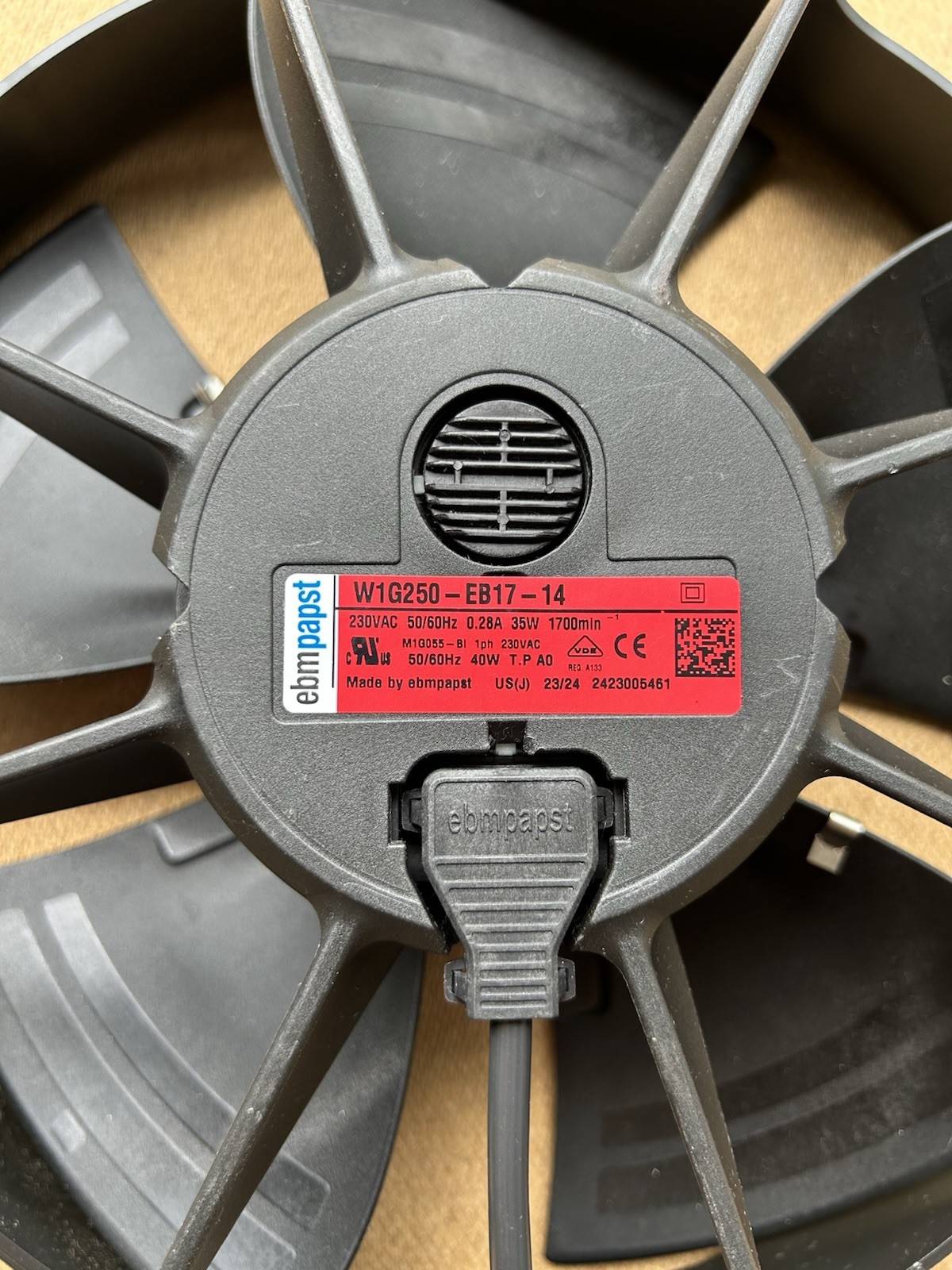 New EBM-PAPST 0.28A 35W W1G250-EB17-14 Industrial HVAC EC Fan 50/60Hz 230V Axial