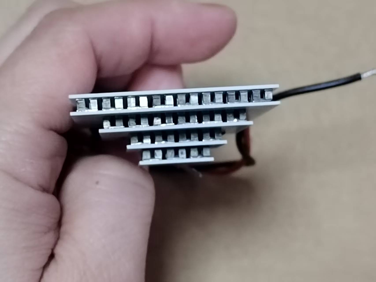 TEC 4-24603 14.6V 6.8W 3A 15*20*30*40mm Thermoelectric Cooler Peltier Heatsink