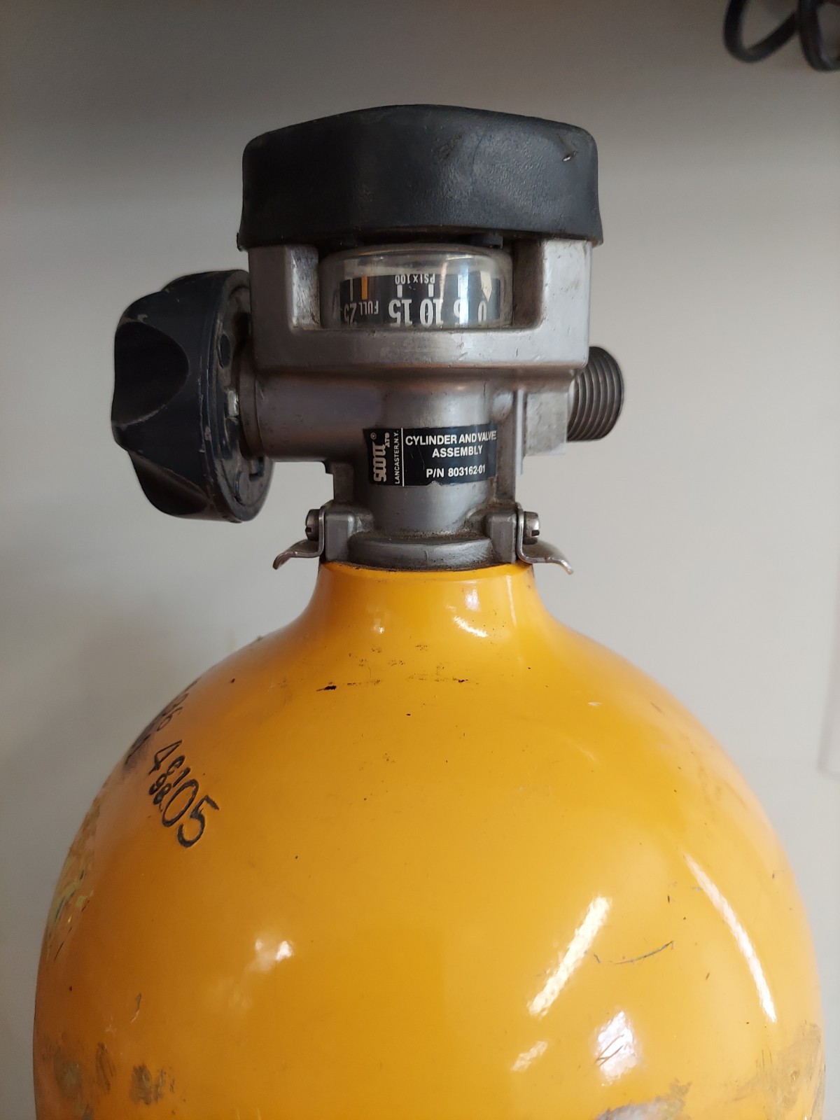 SCOTT 30 Min. 2216 PSI Aluminum Cylinder Bottle