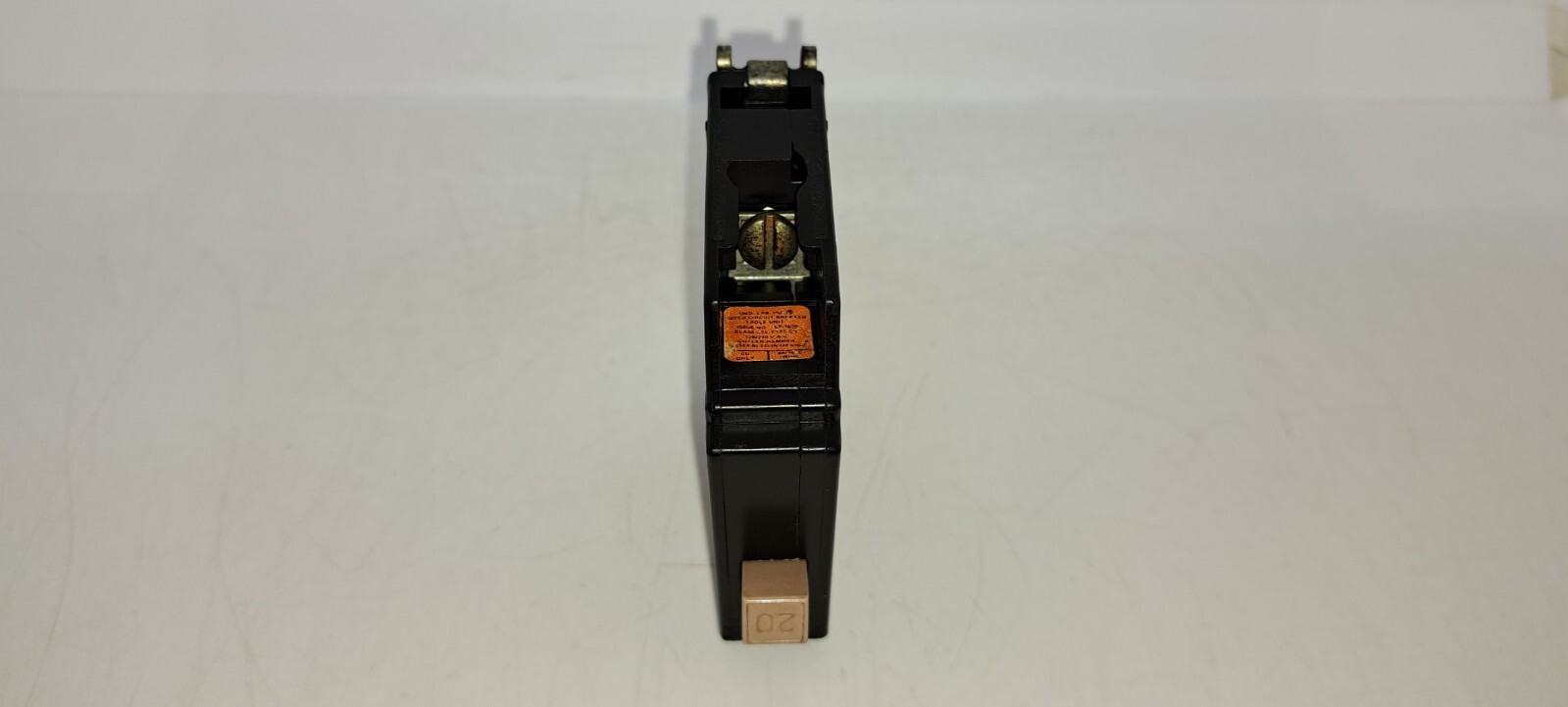 Cutler Hammer CH120 20 Amp 1 Pole Circuit Breaker METAL FOOT