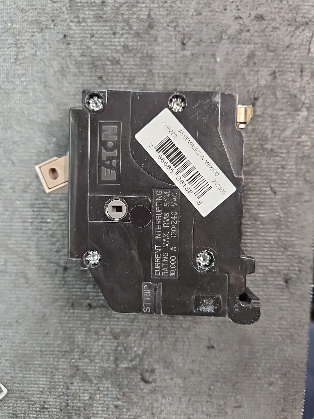 Cutler Hammer CHF220 20 AMP Double Pole Circuit Breaker 120/240V