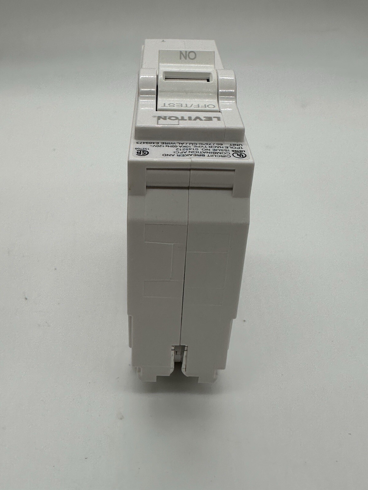 BOX OF 10 circuit breaker Leviton LB115-AFT 15 A 1-Pole Plug-on AFCI brand NEW