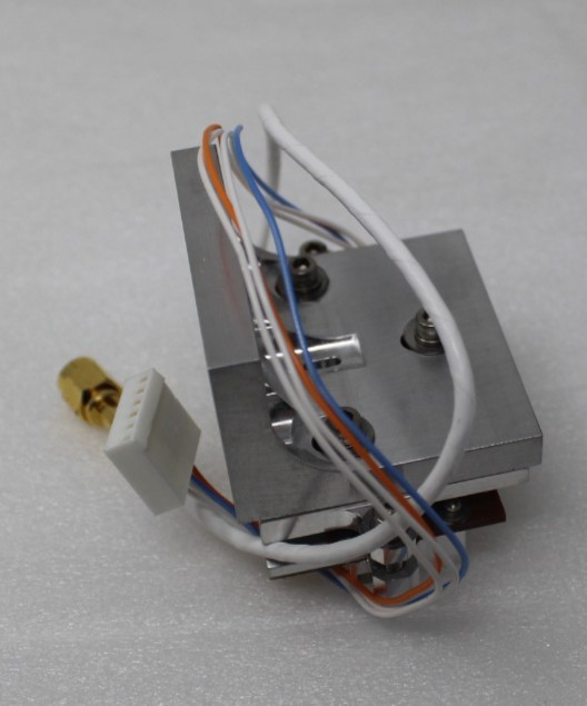 Lightwave Electronics Q-Switch Laser Module with TEC for YAG 1064nm 532nm Laser2