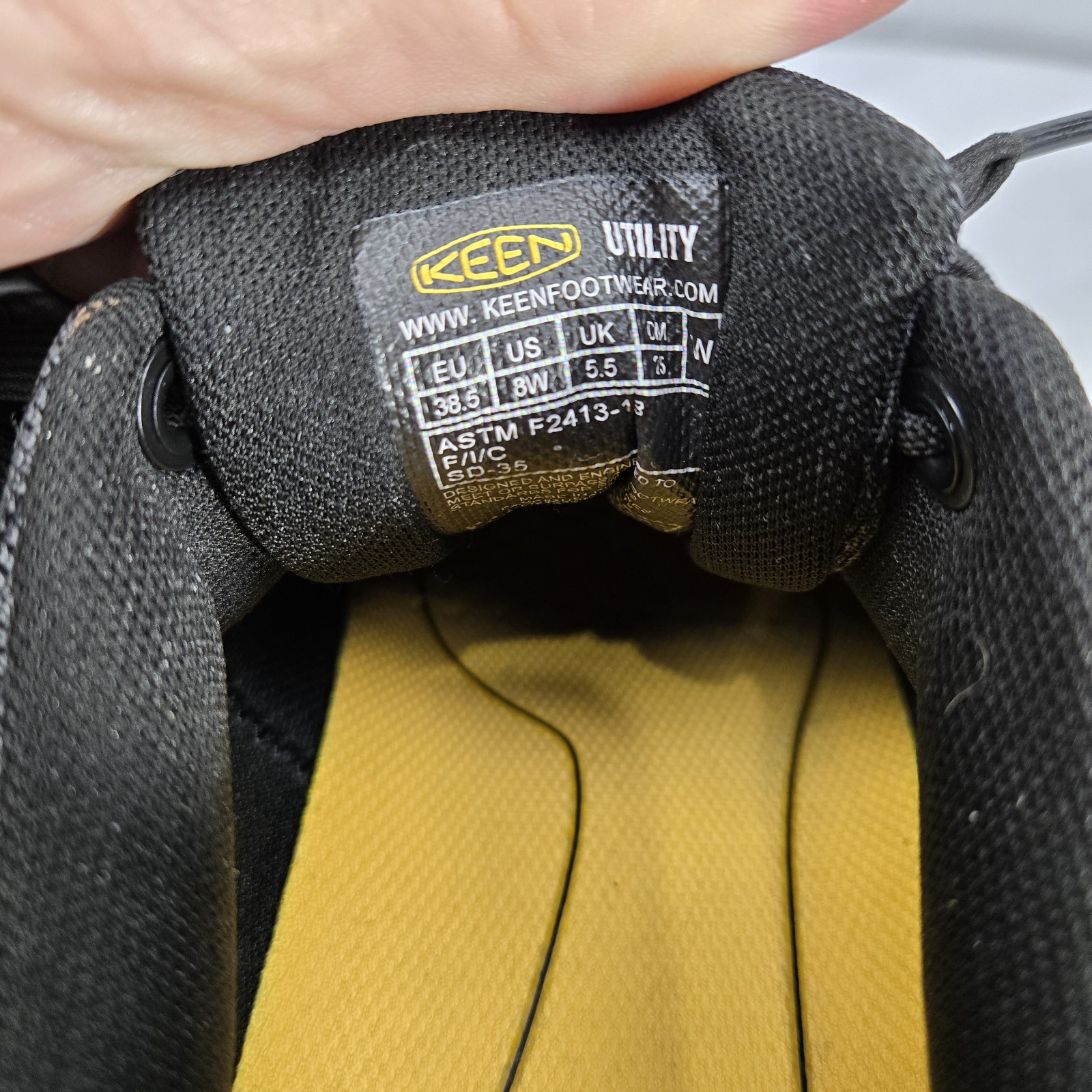 KEEN Work Shoes Utility Women’s Sparta ESD Aluminum Toe Black Size 8 WIDE