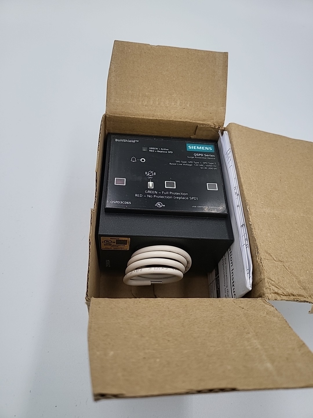 SIEMENS BOLTSHIELD Plug-in Surge Device 3-Pole 208y/120v,30,4w Qspd3c065