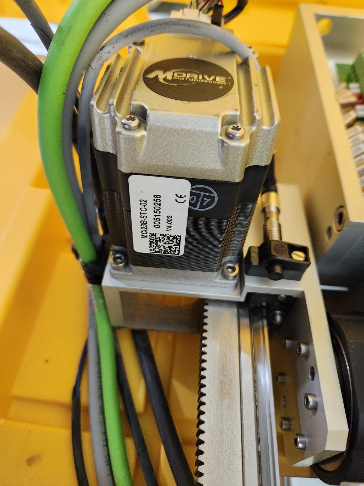 SCHUNK EGS 25-N-N / EGS25NN Gripper Custom Pick And Place Gripper Setup