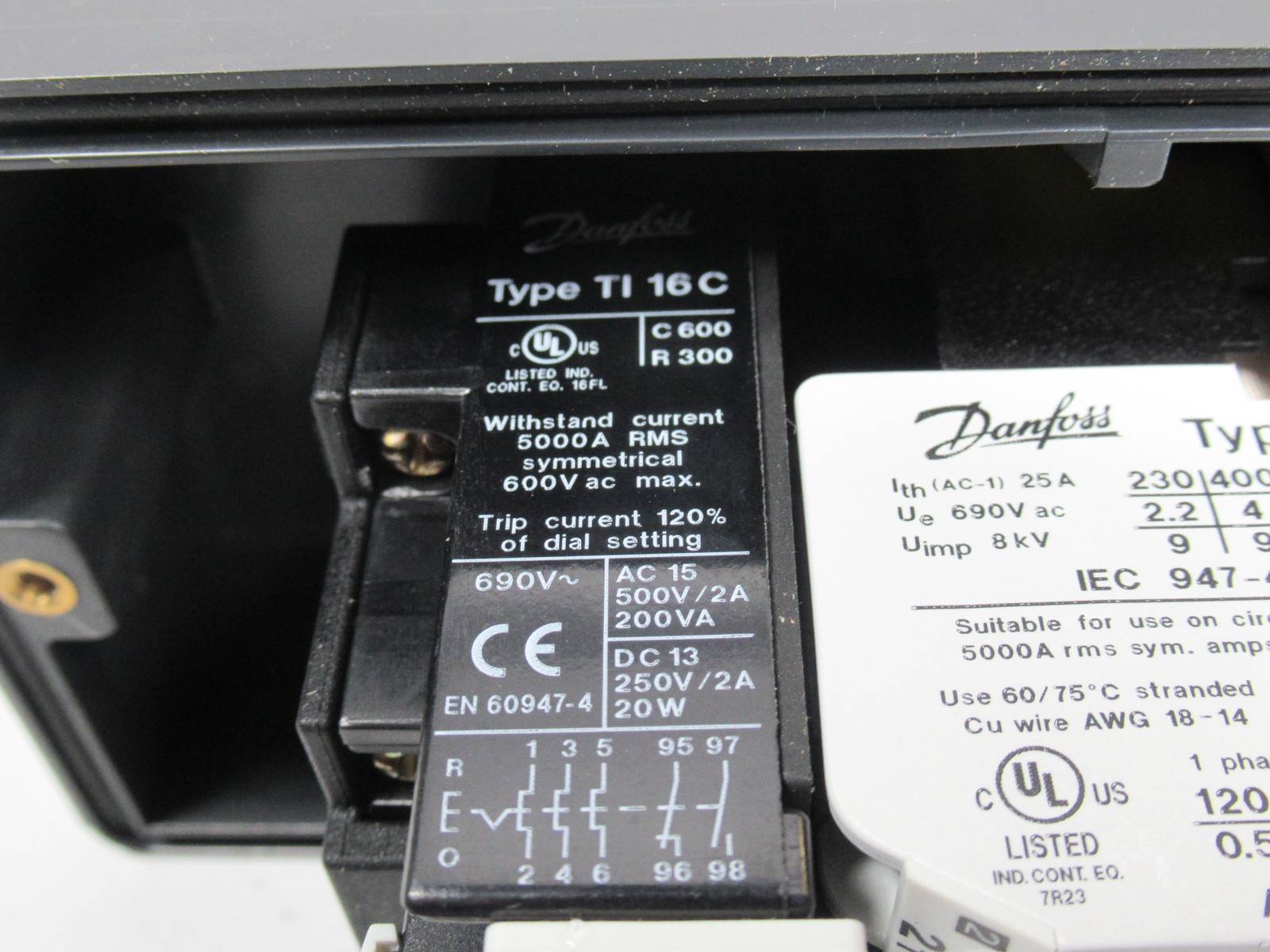 Danfoss DOL Starter CI 9 110V 50/60Hz 4.0-6.2A Start/Stop/Reset SHELF WEAR NOP
