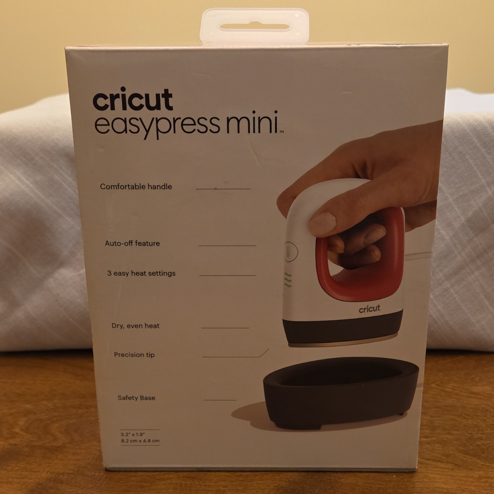 Cricut EasyPress Mini Compact Heat Press 3.2×1.9in Auto-Off Precision Tip