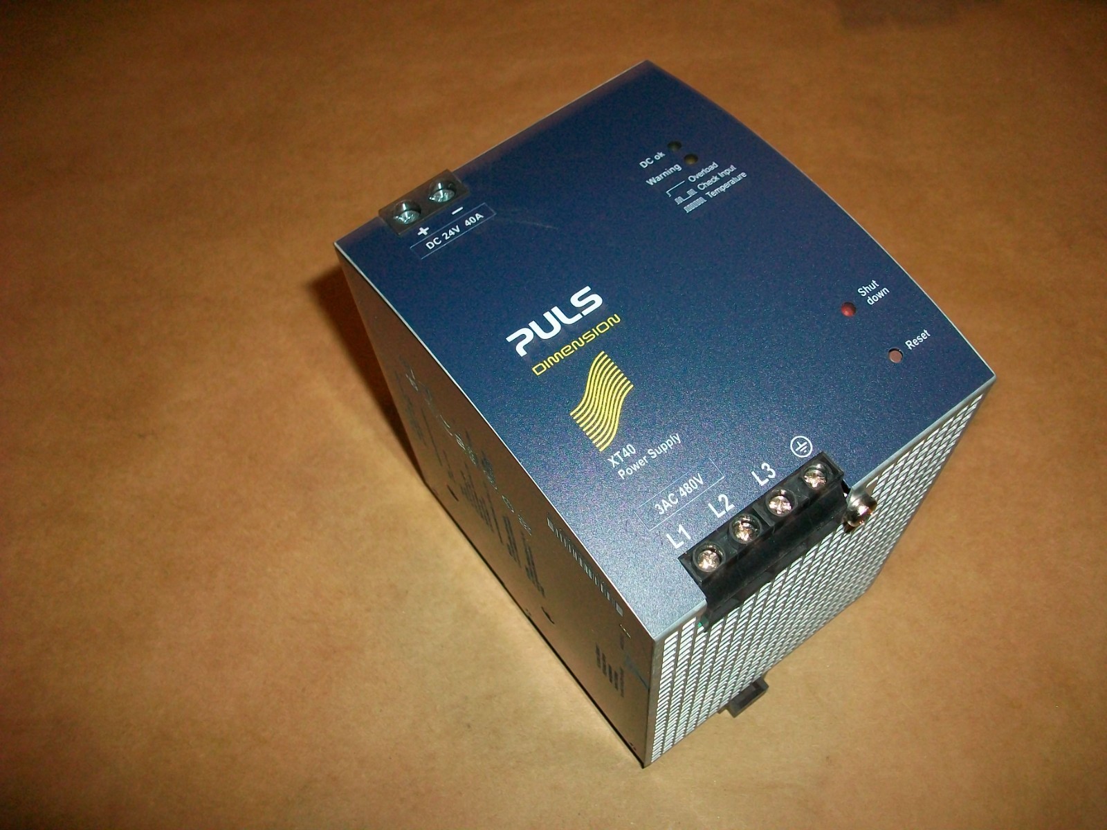 Puls XT40.242 Power Supply 3-Phase 24V 40A 960W USED